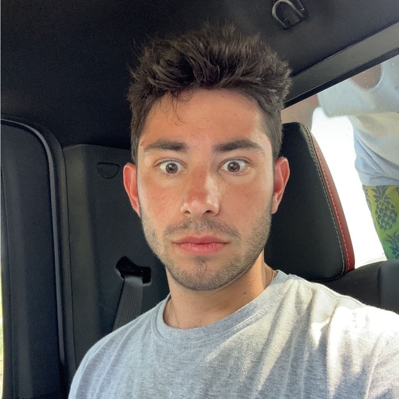 Meet your Posher, Aaron - Picture 1 of 1